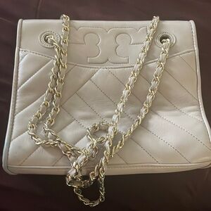 Elegant Beige/Cream Tory Burch Handbag